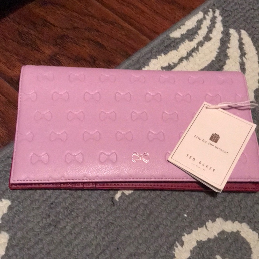Ted Baker traveling wallet